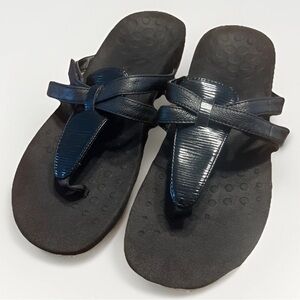 Vionic Karley Black Sandals Casual Vacation Sz 10